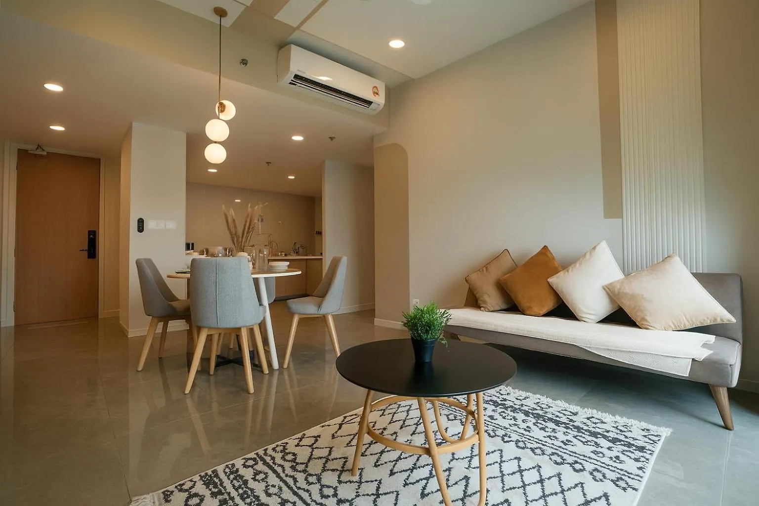 Elegant 1Br In Ooak Suites, Mont Kiara Kl - Walk To Malls & Dining Kuala Lumpur Apartman