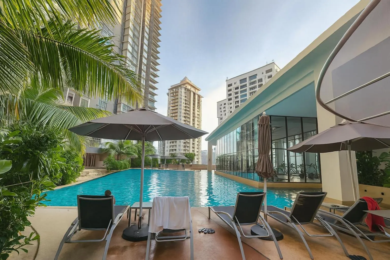 Elegant 1Br In Ooak Suites, Mont Kiara Kl - Walk To Malls & Dining Kuala Lumpur